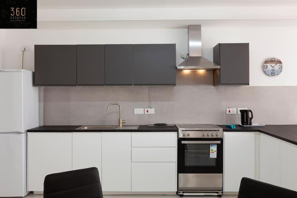 Spacious 2Br Apt In Qawra - Perfect For Families By 360 Estates St. Paul's Bay Dış mekan fotoğraf
